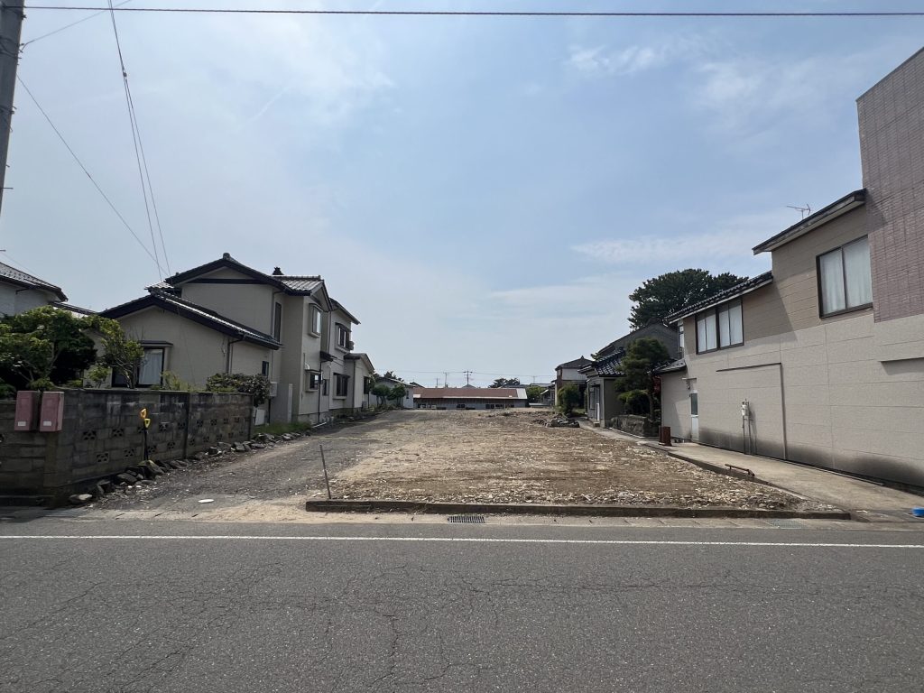 にかほ市象潟町字四丁目塩越